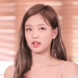 jennie — @indomiecs