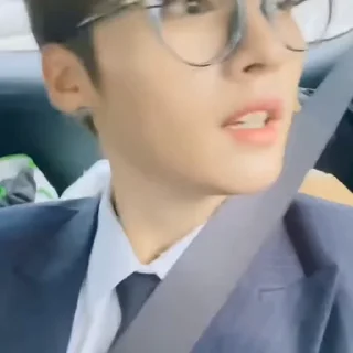 🤩