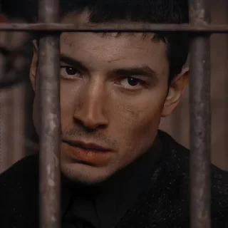 🎬