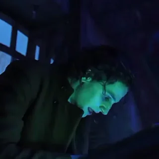 ⚡