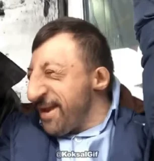 😂