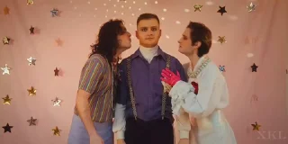 💋