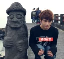 🗿