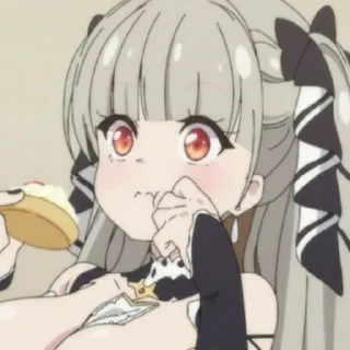 😨