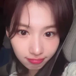 👀