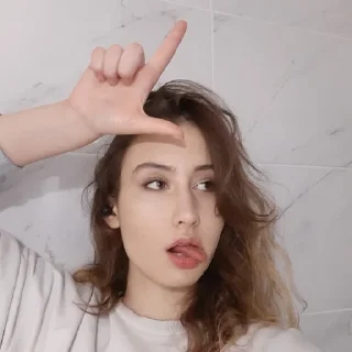 😑