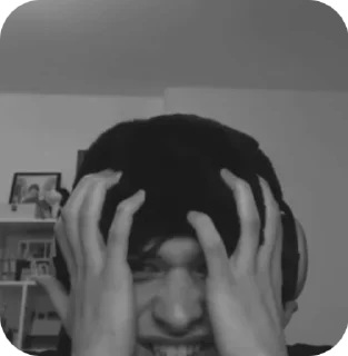 😭