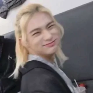 😁