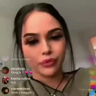 😐