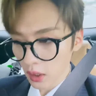 😃