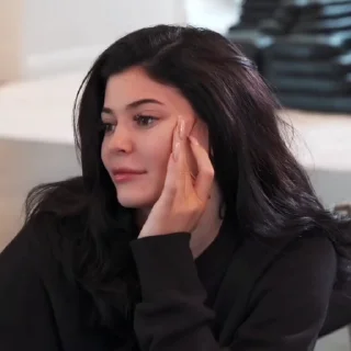 😐