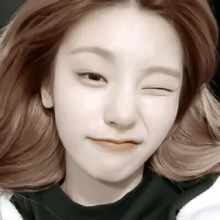 🌻 :; yeji :; by @ebanatnatria60