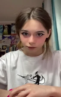 😮
