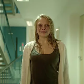 😭