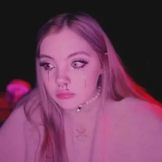 😳