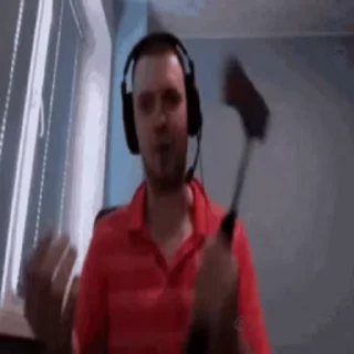 🔨