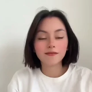 🥳