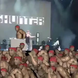 🕺