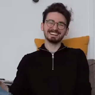 😂
