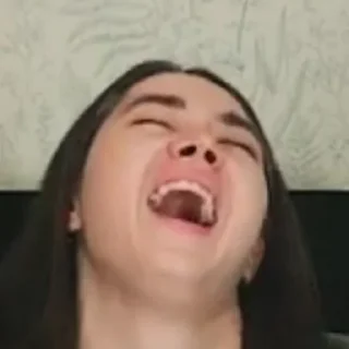 😂