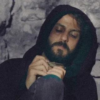 🕳