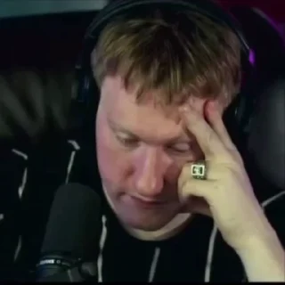 🫤