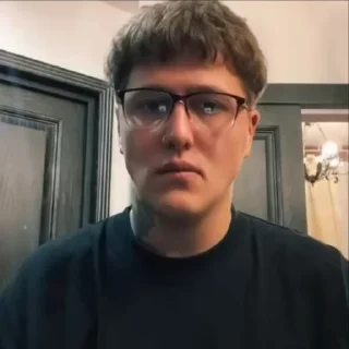 😜