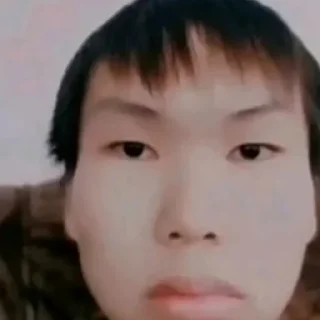 😐
