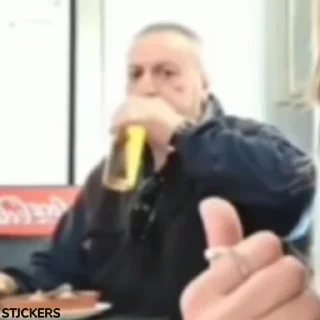 😶