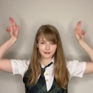 😈