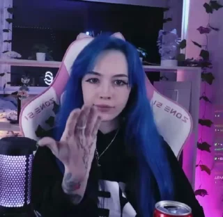 😏