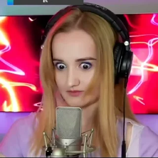 🤨