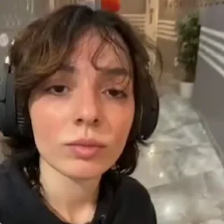 ✌️
