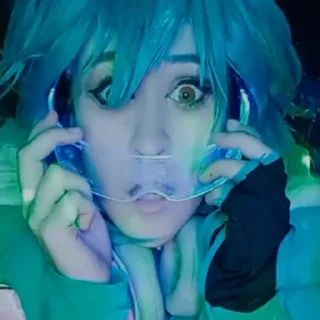 😱