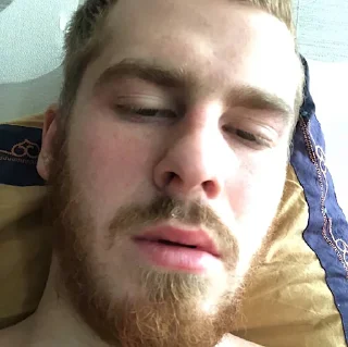 😖