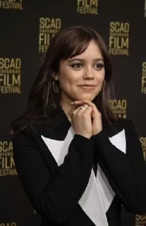 ☺