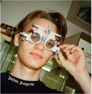 🤓