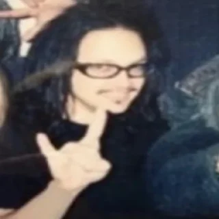 🤘