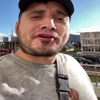 😙