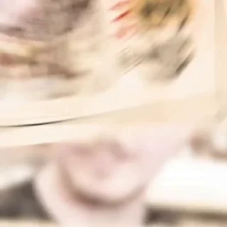 📄
