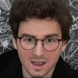 😮