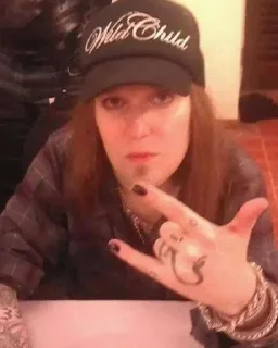 🤘