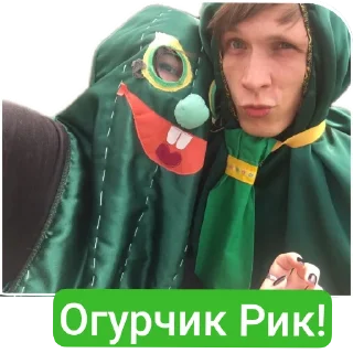 🤢