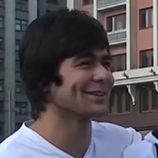 😀