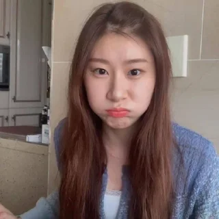 😞