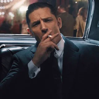 Tom Hardy [@TodorokiShouto]