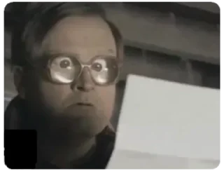 😮