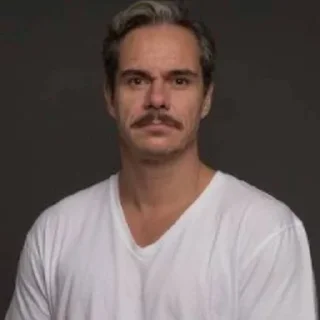 😐
