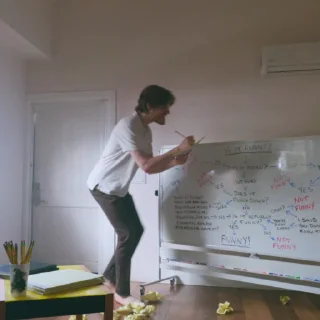 ✍️