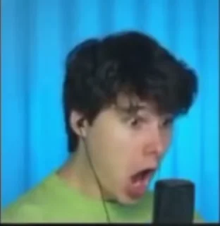 😱